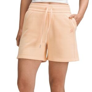 🆕 Lululemon X Peloton Scuba High-Rise Short 5"